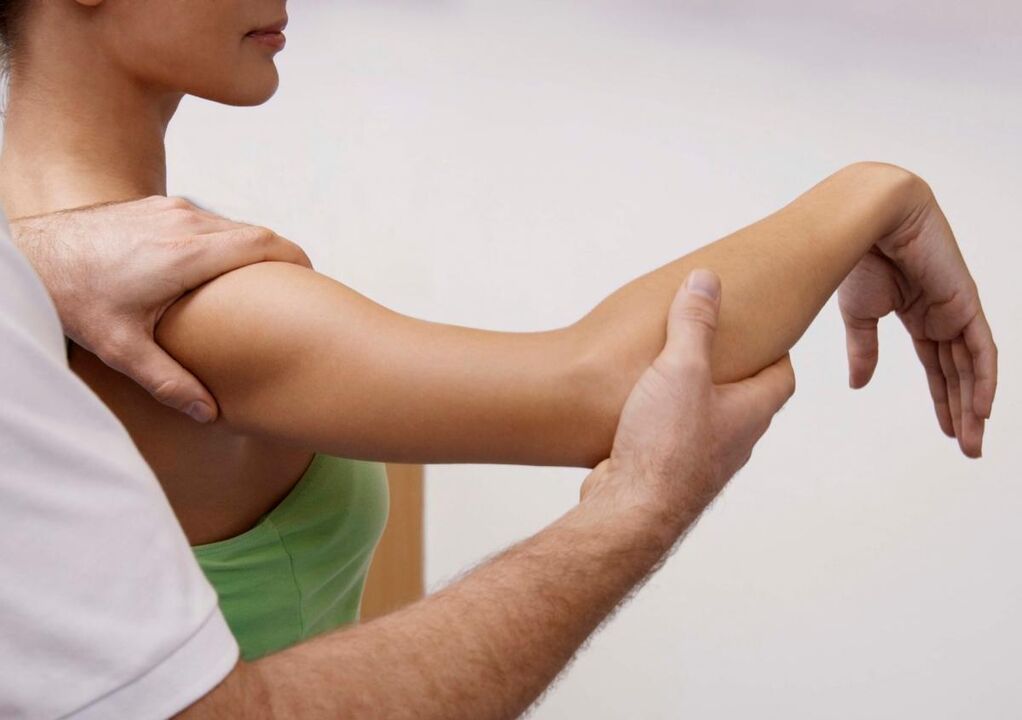 To accurately diagnose shoulder osteoarthritis, your doctor will conduct a number of necessary tests. 